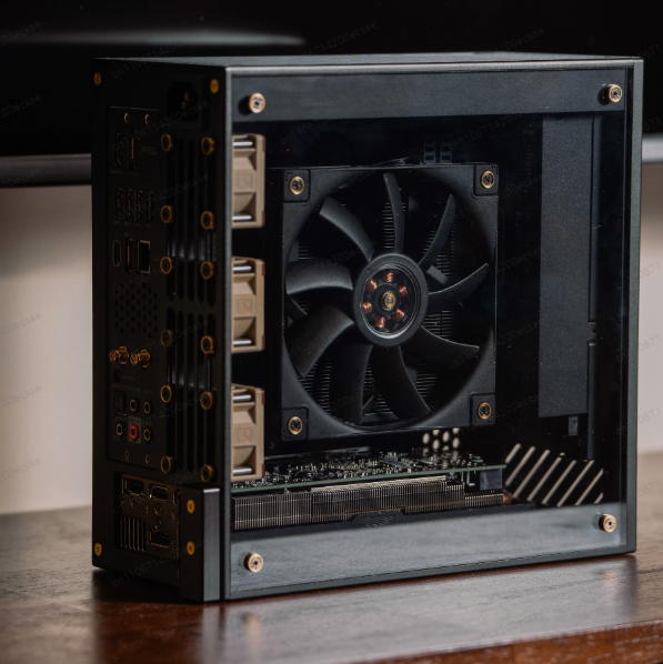 Sff Mini Itx Cnc Aluminum Chassis - هيكل LP P6 ITX من الألومنيوم